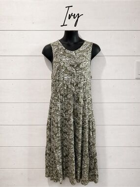 IVY – Olive Green Paisley Maxi Dress XXL